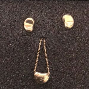 Tiffany &  Co Elsa Peretti 18k Gold Bean necklace and earrings